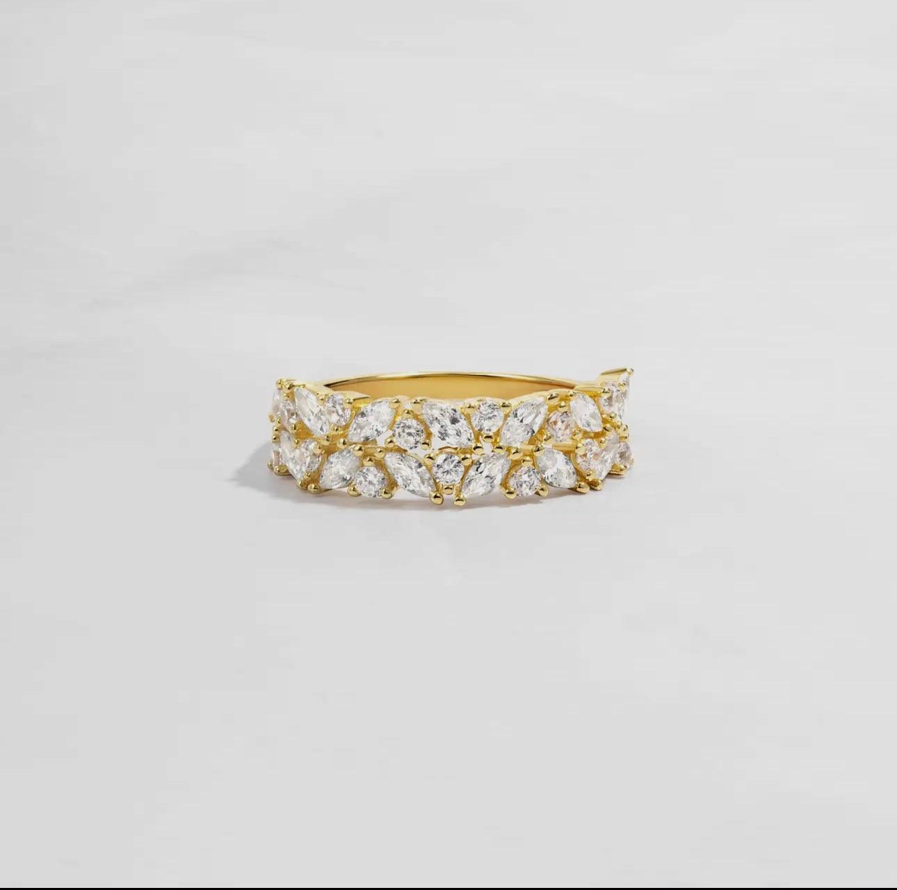 Double cluster ring