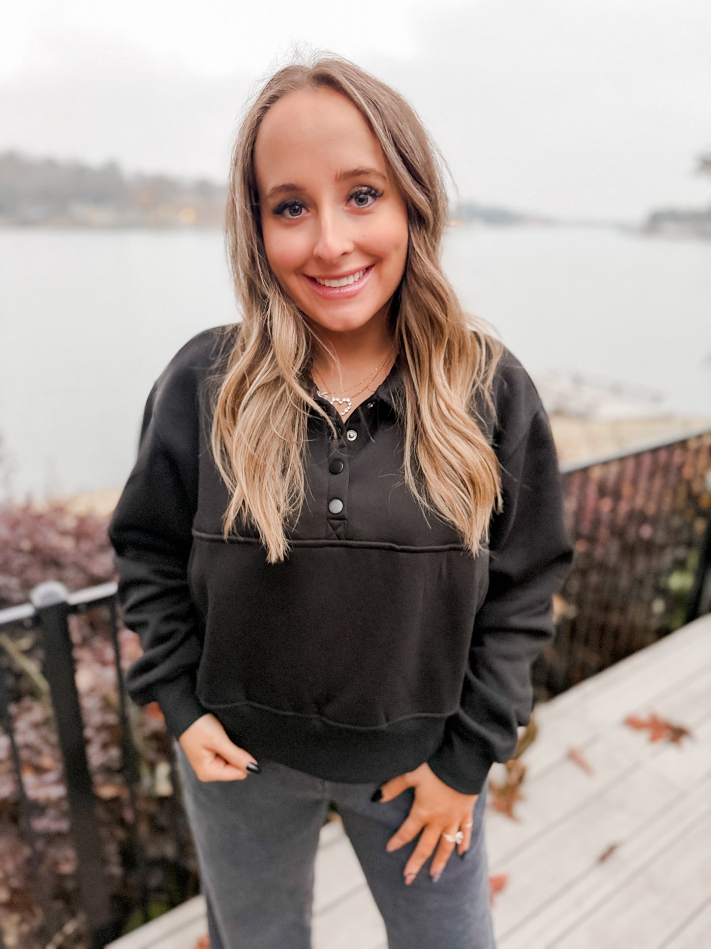 Snap buttoned sweatshirt