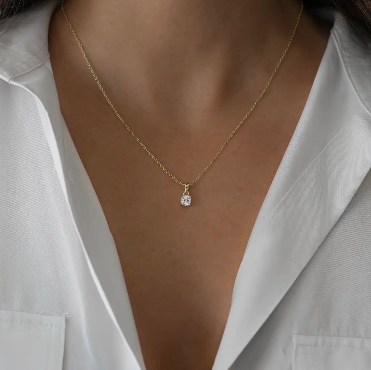 Cushion diamond necklace