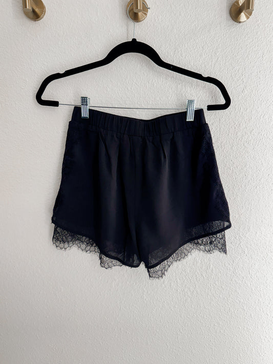 Lace shorts