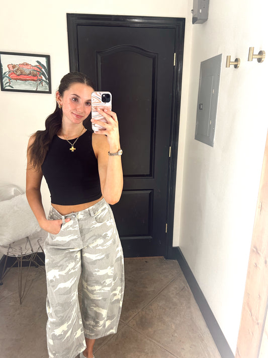 Camo Cropped Jeans