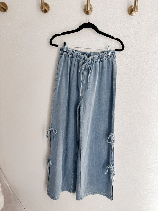 Denim tied on the side pants