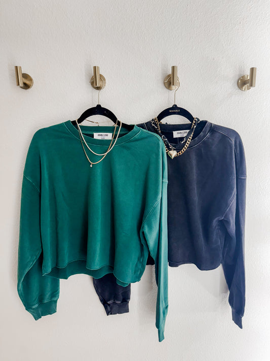 Cropped crewneck sweatshirt