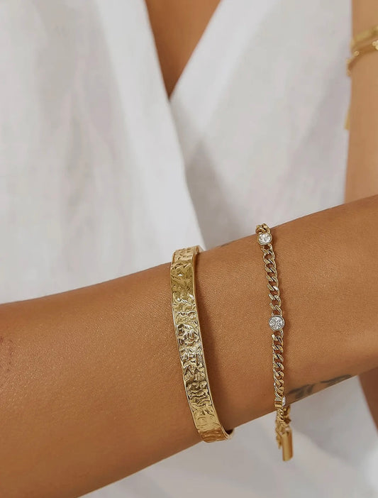 Cyrus bracelet