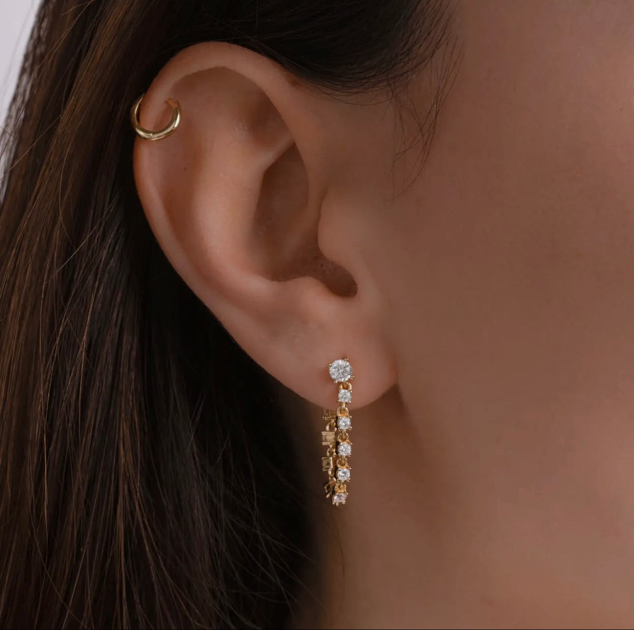 Tennis chain link studs