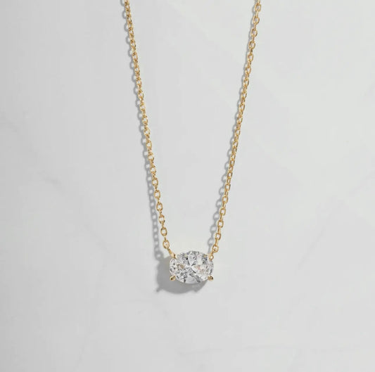 Oval pendant necklace