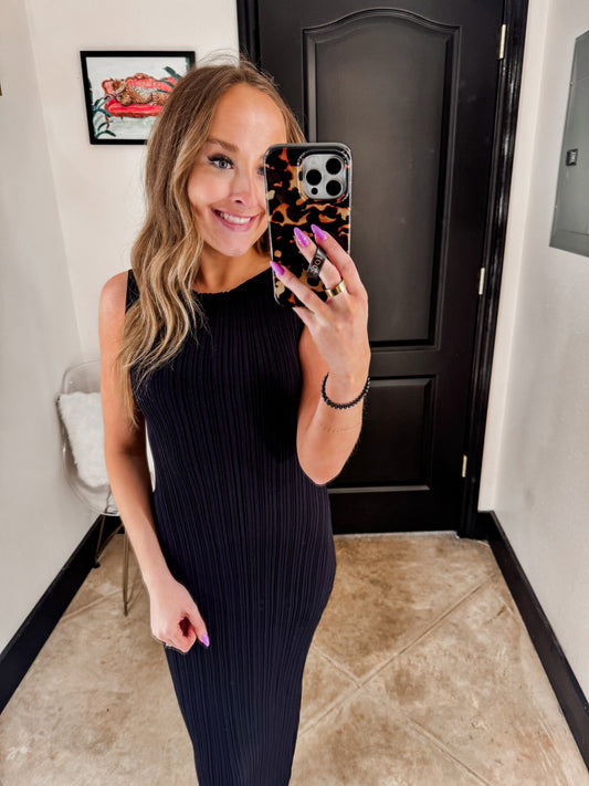 Ribbed Black Maxi Dress