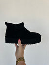 Embracce Steve Madden